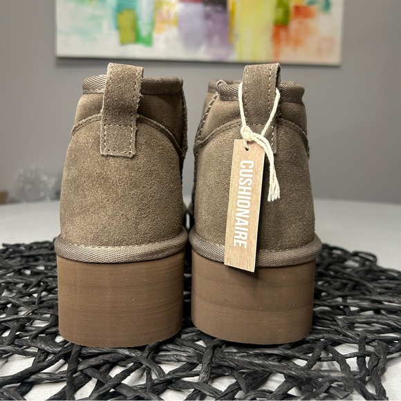 ❌SOLD❌NWT- CUSHIONAIRE Hippy Platform Ankle Boots Size 10 Genuine Suede - TAUPE - Picture 5 of 7